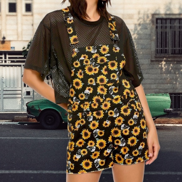 HT Denim Sunflowers & Skulls Shortalls - Picture 11 of 11